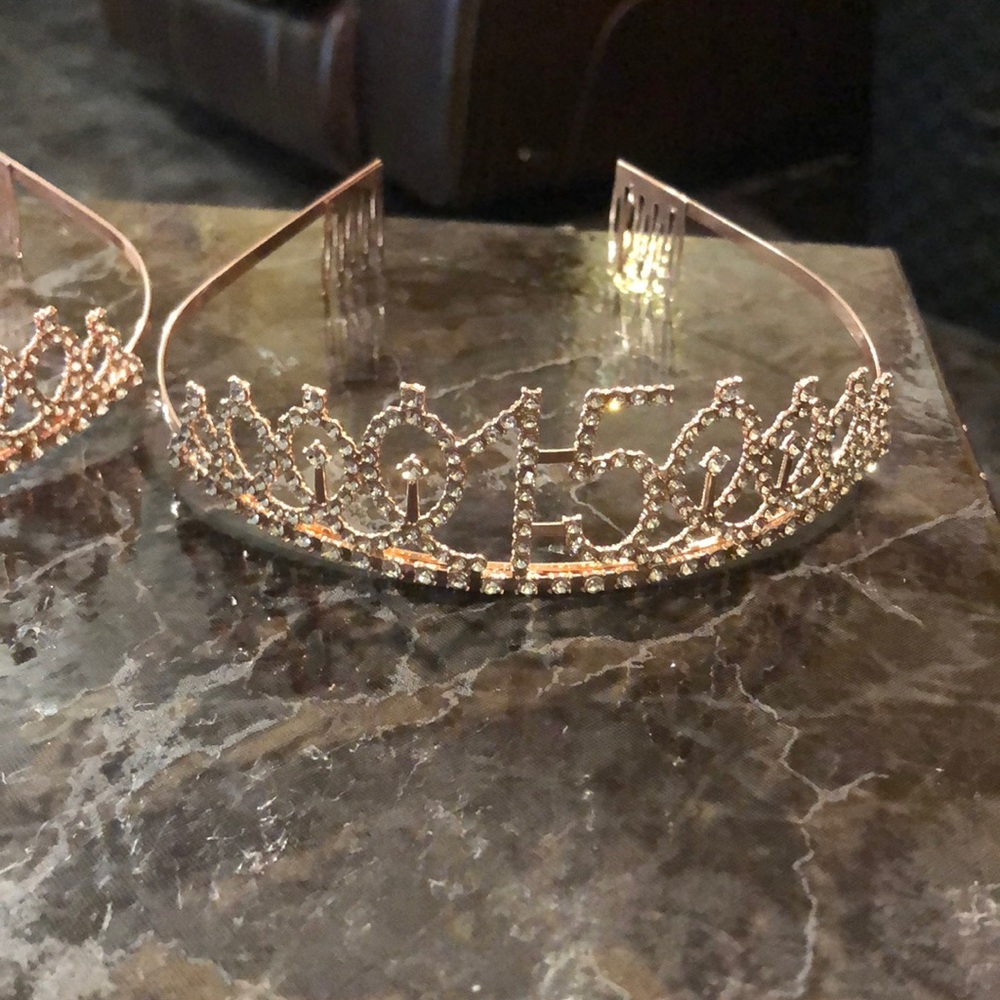 Birthday crowns